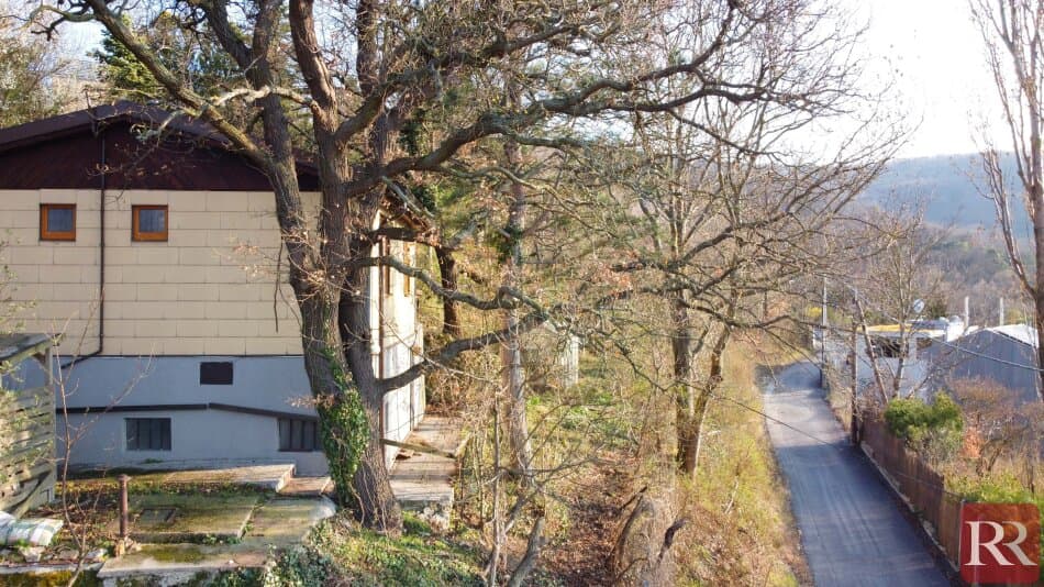 Über den Dächern - mit Weitblick auf Klosterneuburg