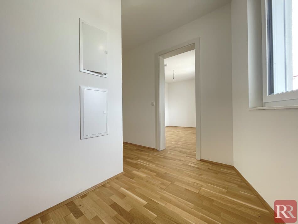 Großzügige 3 Zimmer-Wohnung mit Balkon