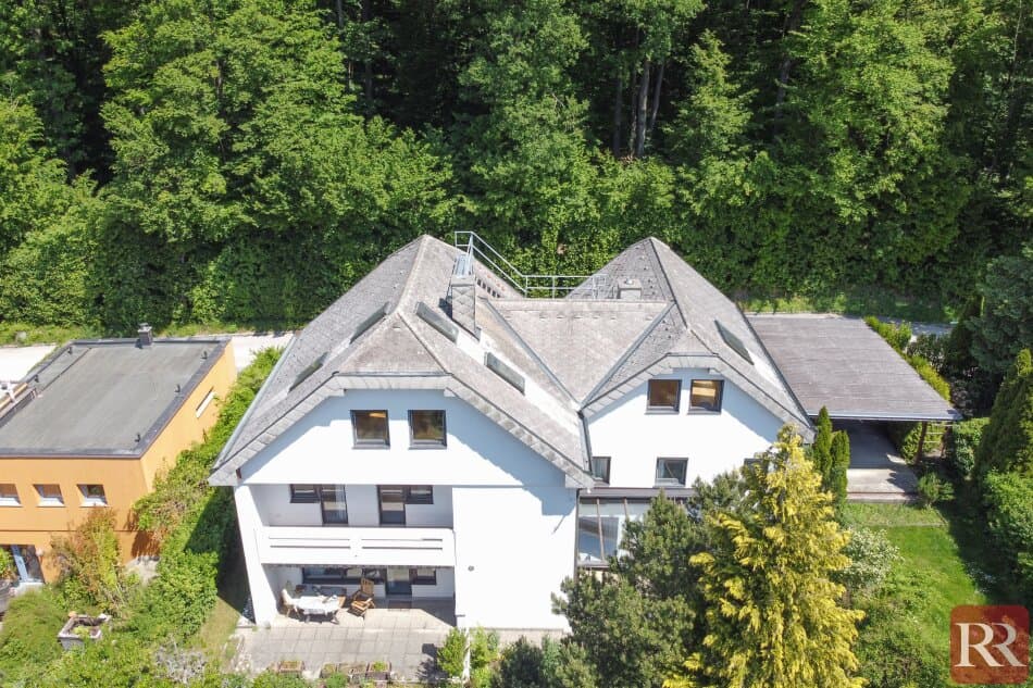 Waldrandlage- Grosszügiges Einfamilienhaus mit großem Garten