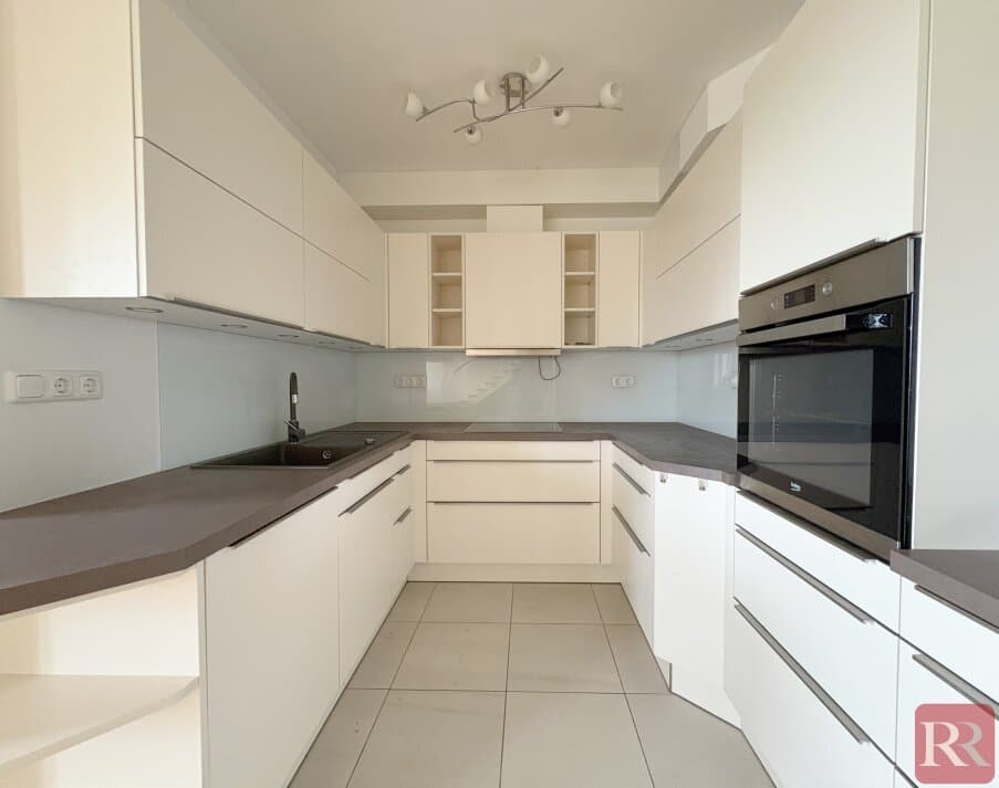 Urbanes Schmuckstück - 3,5-Zimmer Maisonette mit Dachterrasse