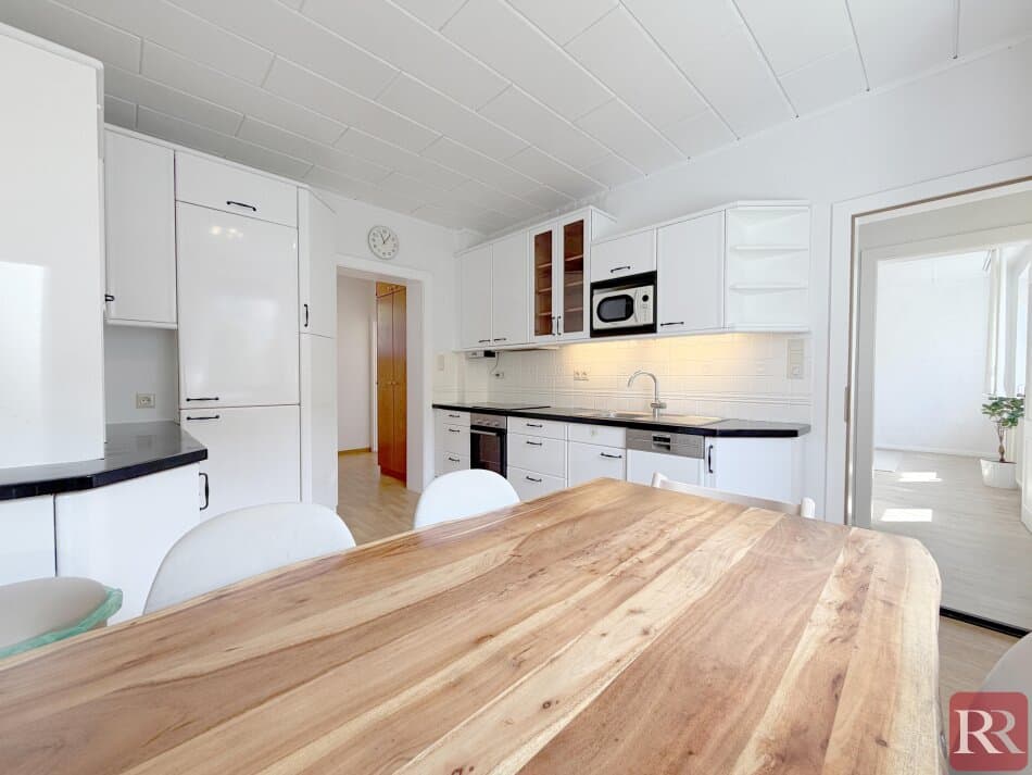 Einfamilienhaus mit traumhaften Garten, Pool & Sauna